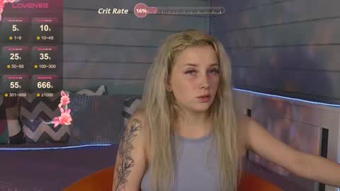 oh_my_julia online show from September 26, 1:48 pm