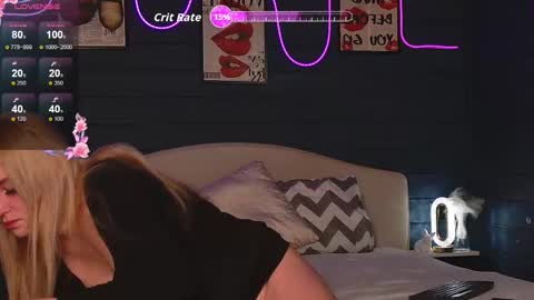 Snapshot of oh_my_julia chatting on October 22, 6:07 pm oh_my_julia online show from October 22, 6:07 pm