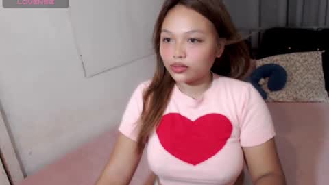 oh_my_lovingjoy online show from December 21, 11:45 pm