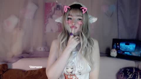 Snapshot of oh_pichuu chatting on January 20, 4:43 am Milly online show from January 20, 4:43 am