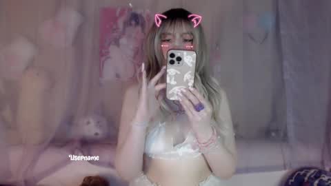 Snapshot of oh_pichuu chatting on February 10, 6:56 pm Milly online show from February 10, 6:56 pm