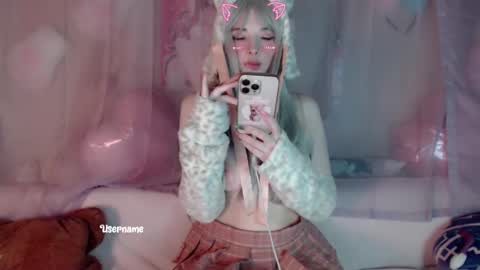 Snapshot of oh_pichuu chatting on March 11, 11:15 pm Milly online show from March 11, 11:15 pm