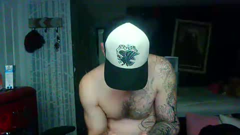 who dares  toss me some  tips lets have fun online show from November 24, 7:41 am