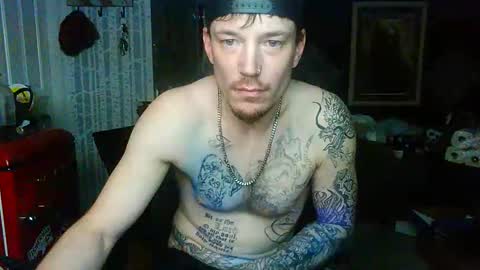 who dares  toss me some  tips lets have fun online show from January 10, 2:19 pm