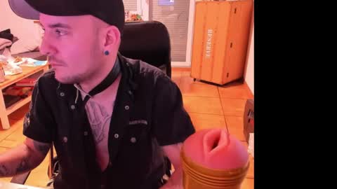 Chris online show from April 1, 5:41 am