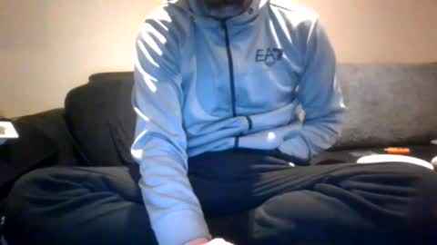 Snapshot of ohmibodslave chatting on December 10, 5:11 pm TheDee online show from December 10, 5:11 pm