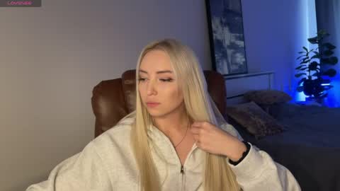 Emma online show from May 21, 10:00 am