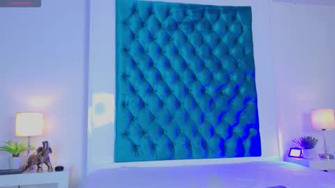  g  online show from March 26, 9:53 pm