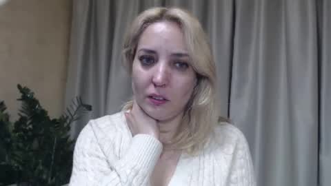 Mari online show from October 14, 4:19 pm