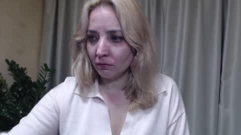 Mari online show from November 7, 4:29 pm