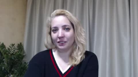 Mari online show from March 11, 4:57 pm