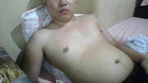 ohyeah006 online show from May 1, 11:37 am