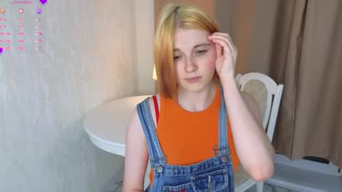 Snapshot of ohyumiyes chatting on December 26, 7:16 pm Yumi online show from December 26, 7:16 pm