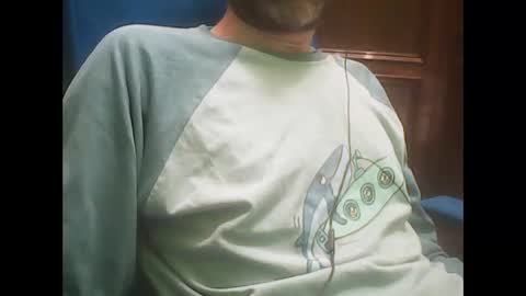 Snapshot of ojosverdess30 chatting on December 15, 12:38 pm ojosverdess30 online show from December 15, 12:38 pm