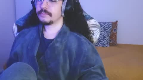 okako online show from April 9, 11:21 pm