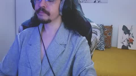 okako online show from April 12, 5:40 pm