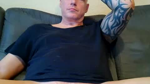 olavdelux online show from September 12, 8:58 am