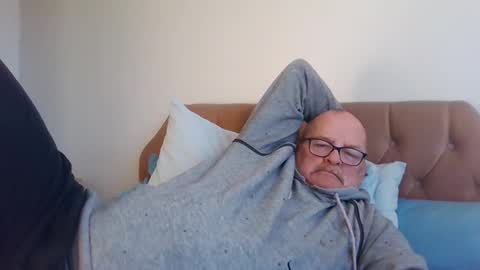 Snapshot of old_fkr chatting on January 30, 11:55 am old_fkr online show from January 30, 11:55 am