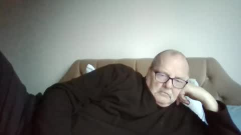 Snapshot of old_fkr chatting on February 13, 5:01 pm old_fkr online show from February 13, 5:01 pm