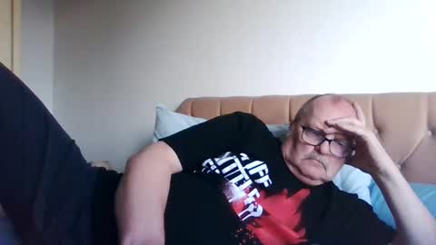 Snapshot of old_fkr chatting on February 27, 5:26 pm old_fkr online show from February 27, 5:26 pm