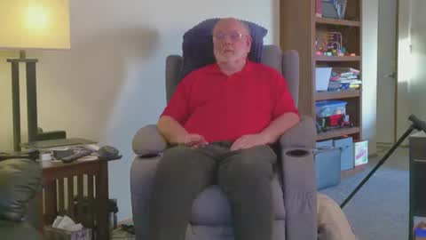 Snapshot of old_guy111 chatting on May 12, 12:08 am old_guy111 online show from May 12, 12:08 am