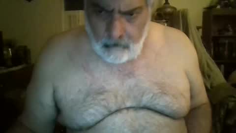 Snapshot of oldcockforyngladies chatting on December 25, 11:00 am oldcockforyngladies online show from December 25, 11:00 am