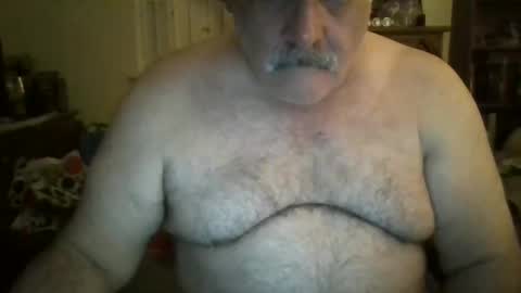 Snapshot of oldcockforyngladies chatting on February 2, 11:08 am oldcockforyngladies online show from February 2, 11:08 am