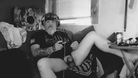 oldskoolll online show from February 23, 5:21 pm