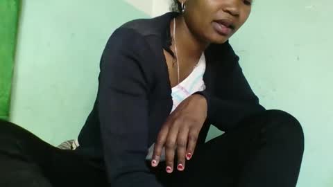 Snapshot of olgaaldy chatting on October 20, 6:47 am olgaaldy online show from October 20, 6:47 am