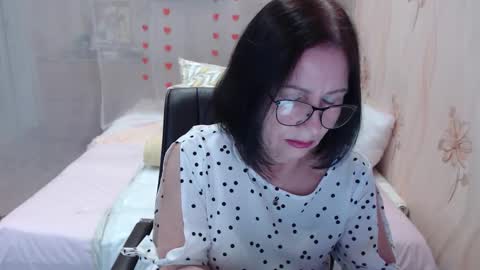 OlgaHottie online show from November 17, 10:59 pm