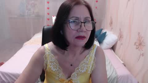 OlgaHottie online show from December 5, 11:41 am