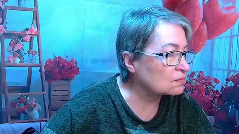 OlgaLuck online show from April 16, 5:41 am