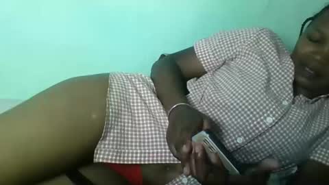 olgamariah203875 online show from February 8, 5:49 pm