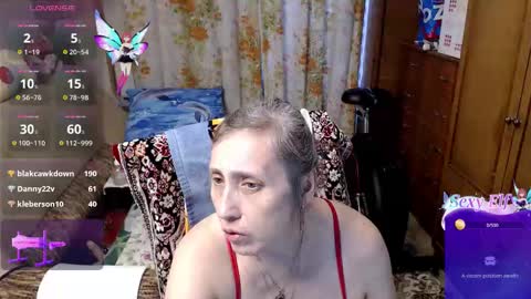 Snapshot of olguscha chatting on December 17, 10:32 am Olguscha online show from December 17, 10:32 am