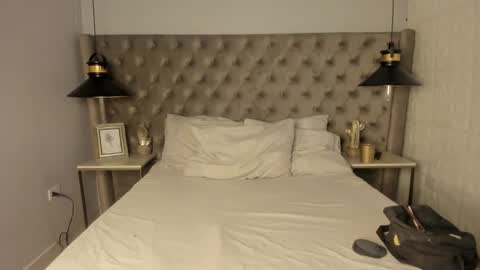 Snapshot of oliiverr22 chatting on November 2, 1:13 pm oliiverr22 online show from November 2, 1:13 pm