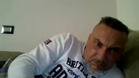 olimpio1230 online show from December 2, 9:28 pm