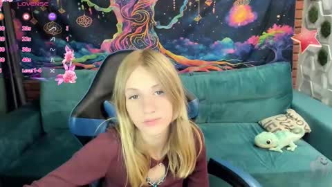 Olisa fox online show from September 18, 7:16 pm