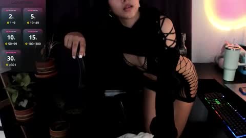  Mar  online show from December 20, 2:13 pm