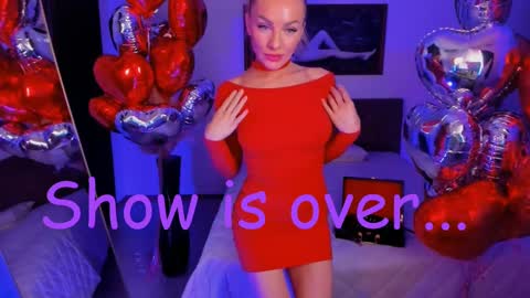 oliva_candy online show from February 14, 11:42 pm