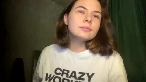 Snapshot of olivepeach chatting on October 29, 7:15 pm Oil online show from October 29, 7:15 pm