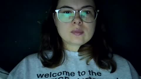 Snapshot of olivepeach chatting on July 10, 10:40 am Oil online show from July 10, 10:40 am