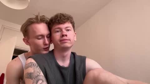 Oliver and Thomas online show from September 25, 11:58 am