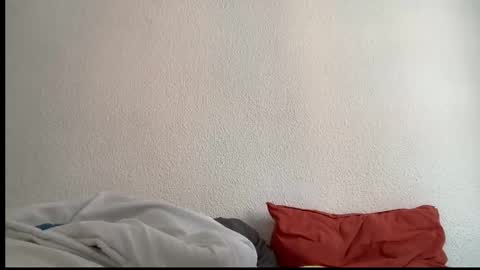 Oliver and Thomas online show from October 8, 10:46 am