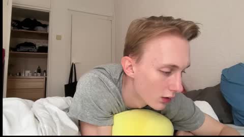 Oliver and Thomas online show from October 13, 9:31 am