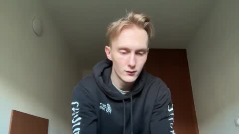 Oliver and Thomas online show from November 21, 12:26 pm