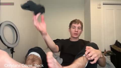 Snapshot of oliver_beck chatting on November 30, 7:07 pm Oliver Beck online show from November 30, 7:07 pm