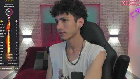 Snapshot of oliver_fast_ chatting on December 20, 7:01 am Oliver fast online show from December 20, 7:01 am