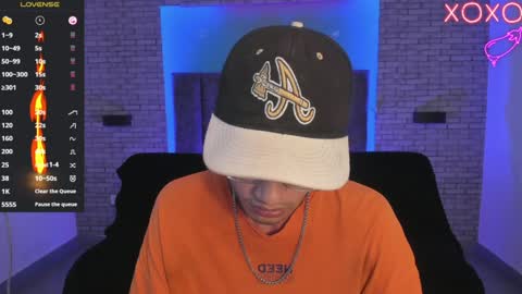 Snapshot of oliver_fast_ chatting on January 18, 4:26 am Oliver fast online show from January 18, 4:26 am