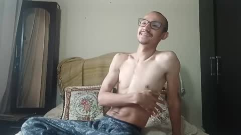 oliver_goldberg online show from April 27, 3:54 pm
