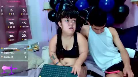 Snapshot of oliver_king_sex chatting on December 7, 10:06 pm Oliver Smith online show from December 7, 10:06 pm